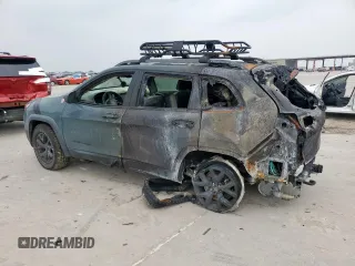 2015 Jeep Cherokee Trailhawk with VIN 1C4PJMBS9FW576340, listed as a Copart auction lot 57108045 with Not provided miles and Non repairable. Bid and sale history available at DreamBid. Image 2.