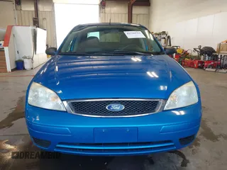 2007 Ford Focus S with VIN 1FAFP34N27W262385, listed as a IAAI auction lot 42526524 with 183,733 mi miles and . Bid and sale history available at DreamBid. Image 12.