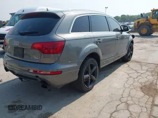2014 Audi Q7 S line Prestige with VIN WA1DGAFE2ED015034, listed as a IAAI auction lot 42443990 with 51,612 mi miles and . Bid and sale history available at DreamBid. Image 4.