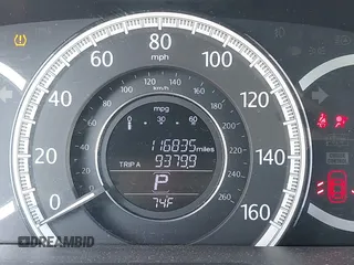2014 Honda Accord EX-L with VIN 1HGCR2F82EA062207, listed as a IAAI auction lot 39063521 with 116,835 mi miles and . Bid and sale history available at carsss.com. Image 16.