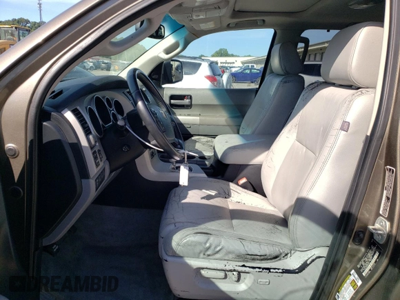 2008 Toyota Sequoia Platinum with VIN 5TDZY67A78S013175, listed as a Copart auction lot 60827084 with 25 mi miles and Salvage Title. Bid and sale history available at carsss.com. Image 7.