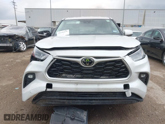 2024 Toyota Highlander LE z VIN 5TDKDRBH6RS536028, wystawiony jako IAAI lot #42186638 z przebiegiem 36 205 mil mil oraz . Historia ofert i sprzedaży dostępna na DreamBid. Obrazek 6.
