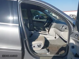 2011 Mercedes-Benz GL-Class GL 450 with VIN 4JGBF7BE8BA671420, listed as a IAAI auction lot 42064096 with 182,622 mi miles. Bid and sale history available at carsss.com. Image 5.