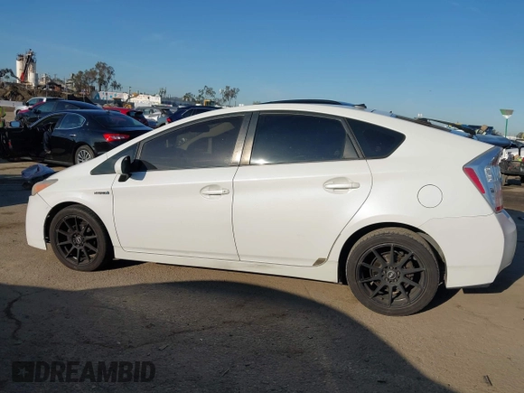 2010 Toyota Prius II with VIN JTDKN3DU0A0245021, listed as a IAAI auction lot 41838478 with 197,124 mi miles and . Bid and sale history available at carsss.com. Image 14.
