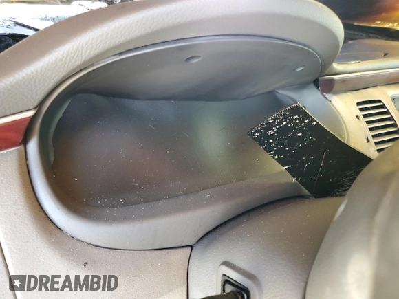 2006 Hyundai Azera SE z VIN KMHFC46F56A035393, wystawiony jako Copart lot #63339195 z przebiegiem Nie podano mil oraz Szkoda całkowita • Salvage title. Historia ofert i sprzedaży dostępna na DreamBid. Obrazek 9.