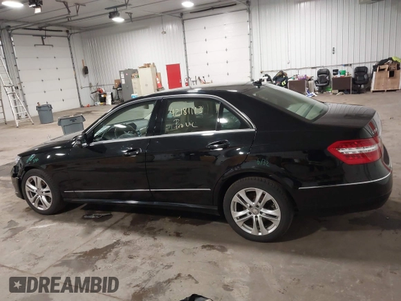 2010 Mercedes-Benz E 350 Luxury с VIN WDDHF8HB3AA145458, выставлен на аукционе IAAI как лот 42181113 с пробегом 169 964 миль миль и . История ставок и продаж доступна на DreamBid. Изображение 14.