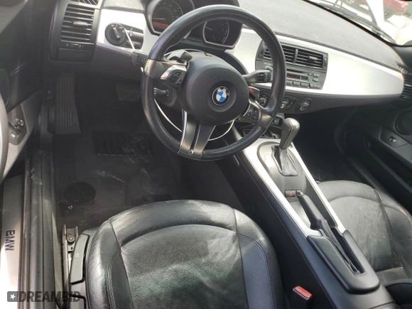 2006 BMW Z4 3.0si with VIN 4USBU53506LX00605, listed as a Copart auction lot 66782174 with 102,591 mi miles and Salvage Title. Bid and sale history available at carsss.com. Image 8.