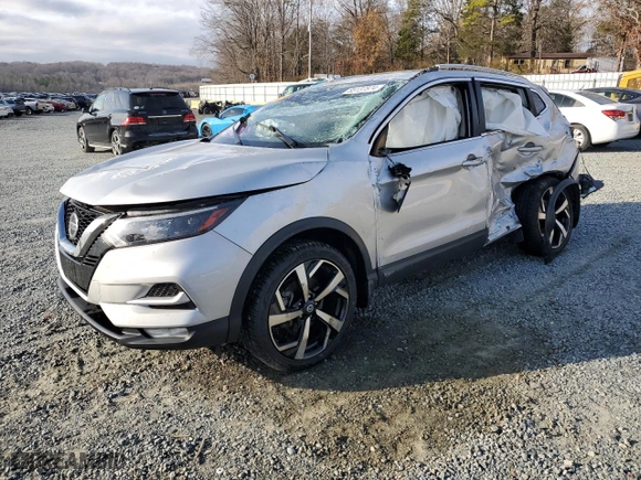 2021 Nissan Rogue Sport SL with VIN JN1BJ1CW5MW669723, listed as a Copart auction lot 85137874 with 88,617 mi miles and Salvage Title. Bid and sale history available at carsss.com. Image 1.