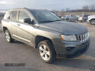 2011 Jeep Compass with VIN 1J4NT1FA3BD256531, listed as a IAAI auction lot 41414451 with 135,172 mi miles. Bid and sale history available at carsss.com. Image 1.