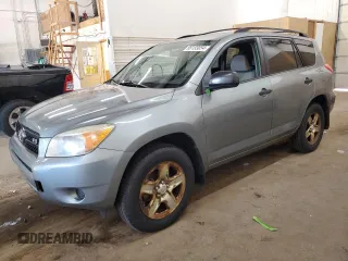 2007 Toyota RAV4 with VIN JTMBK33V376015451, listed as a Copart auction lot 68133054 with 177,246 mi miles and Clean Title. Bid and sale history available at carsss.com. Image 1.