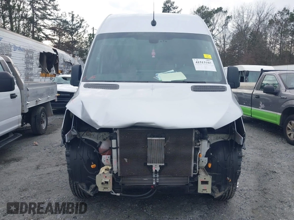 2023 Mercedes-Benz Sprinter Cargo Cargo with VIN W1Y40BHYXPT139483, listed as a IAAI auction lot 41513103 with 62,433 mi miles and . Bid and sale history available at DreamBid. Image 6.