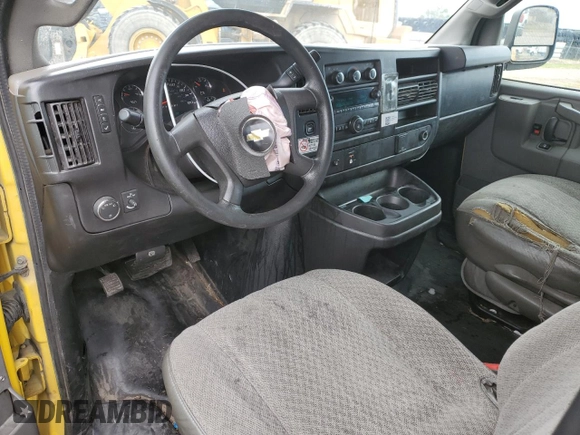 2017 Chevrolet Express Cargo z VIN 1GCWGAFF6H1336863, wystawiony jako Copart lot #54411295 z przebiegiem 267 223 mil mil oraz Szkoda całkowita • Salvage title. Historia ofert i sprzedaży dostępna na DreamBid. Obrazek 8.