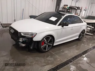 2019 Audi RS 3 z VIN WUABWGFF2KA900300, wystawiony jako IAAI lot #41553334 z przebiegiem 46 004 mil mil oraz . Historia ofert i sprzedaży dostępna na DreamBid. Obrazek 19.