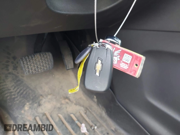 2022 Chevrolet Equinox LT z VIN 3GNAXUEV9NL174839, wystawiony jako IAAI lot #42470518 z przebiegiem 18 709 mil mil oraz . Historia ofert i sprzedaży dostępna na DreamBid. Obrazek 11.