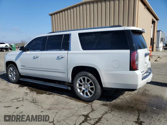 2017 GMC Yukon XL Denali with VIN 1GKS2HKJ5HR139365, listed as a Copart auction lot 52140725 with 135,079 mi miles and Salvage Title. Bid and sale history available at carsss.com. Image 2.