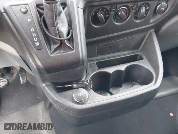 2017 Ford Transit XL с VIN 1FBZX2ZM8HKB08231, выставлен на аукционе IAAI как лот 41422653 с пробегом Не указан миль и . История ставок и продаж доступна на DreamBid. Изображение 11.