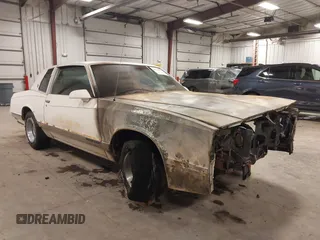 1986 Chevrolet Monte Carlo Sport SS с VIN 1G1GZ37H3GR198010, выставлен на аукционе IAAI как лот 42138813 с пробегом Не указан миль и . История ставок и продаж доступна на DreamBid. Изображение 1.