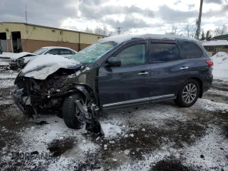 2013 Nissan Pathfinder S with VIN 5N1AR2MM1DC630287, listed as a Copart auction lot 45275765 with 129,387 mi miles and Salvage Title. Bid and sale history available at carsss.com. Image 1.