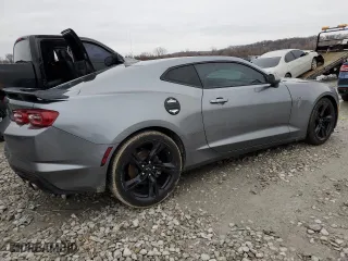 2020 Chevrolet Camaro 1SS with VIN 1G1FE1R76L0122411, listed as a Copart auction lot 47126585 with 77,924 mi miles and Salvage Title. Bid and sale history available at carsss.com. Image 3.