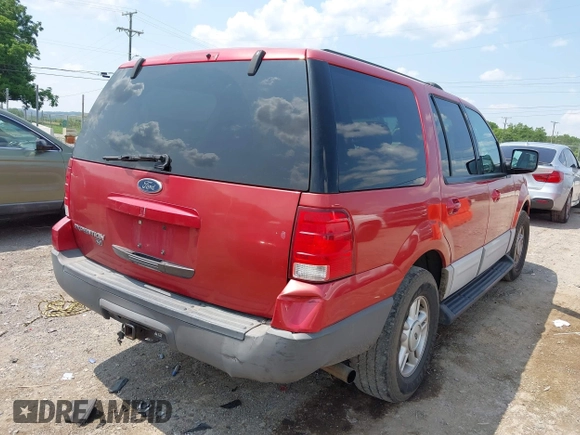 2003 Ford Expedition Special Service with VIN 1FMPU16L73LC13942, listed as a IAAI auction lot 42447576 with 411,704 mi miles and . Bid and sale history available at DreamBid. Image 4.