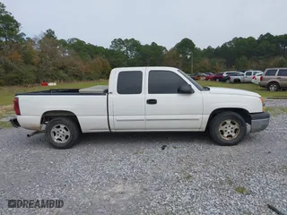2003 Chevrolet Silverado 1500 LS with VIN 2GCEC19T031269320, listed as a IAAI auction lot 41900631 with 131,547 mi miles. Bid and sale history available at carsss.com. Image 13.