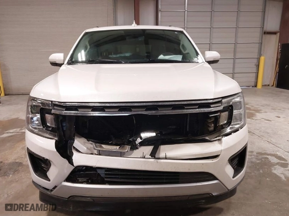 2018 Ford Expedition Max XLT with VIN 1FMJK1HT7JEA46234, listed as a IAAI auction lot 41572351 with NaN miles. Bid and sale history available at carsss.com. Image 12.