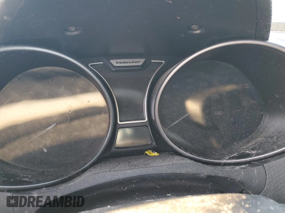 2013 Hyundai Veloster Turbo with VIN KMHTC6AE7DU105341, listed as a Copart auction lot 88179185 with Not provided miles and Salvage title. Bid and sale history available at DreamBid. Image 9.