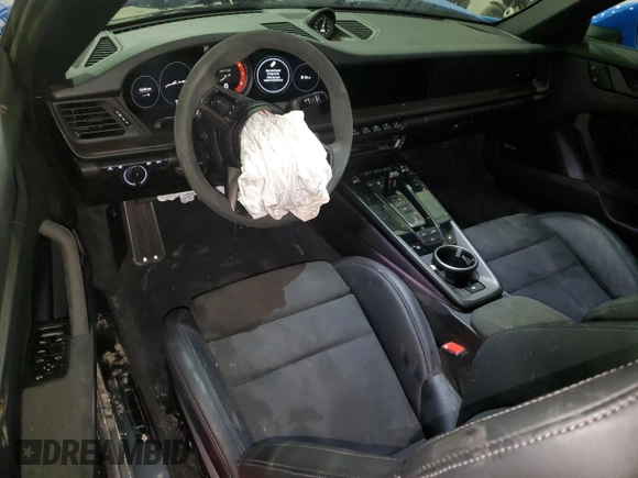 2024 Porsche 911 Carrera S with VIN WP0CB2A94RS245398, listed as a Copart auction lot 41980985 with 3,674 mi miles and Salvage Title. Bid and sale history available at carsss.com. Image 8.