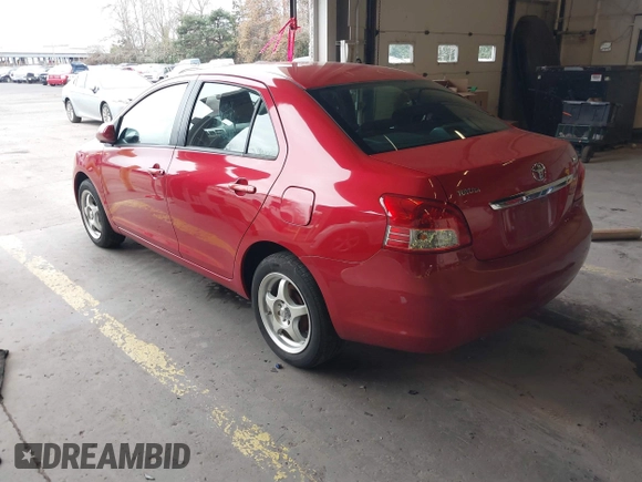 2008 Toyota Yaris with VIN JTDBT903384020018, listed as a IAAI auction lot 41594168 with 178,498 mi miles. Bid and sale history available at carsss.com. Image 3.