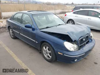 2005 Hyundai Sonata GLS with VIN KMHWF35H25A196397, listed as a IAAI auction lot 41734750 with 199,890 mi miles. Bid and sale history available at carsss.com. Image 1.