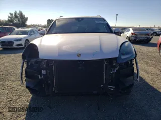 2019 Porsche Cayenne S z VIN WP1AB2AY0KDA65357, wystawiony jako Copart lot #88664425 z przebiegiem 54 087 mil mil oraz Szkoda całkowita • Salvage title. Historia ofert i sprzedaży dostępna na DreamBid. Obrazek 5.