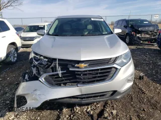 2018 Chevrolet Equinox LT with VIN 2GNAXJEV0J6230163, listed as a Copart auction lot 50053425 with 107,149 mi miles and Salvage Title. Bid and sale history available at carsss.com. Image 5.