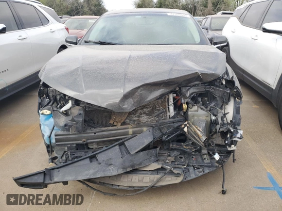 2016 Lincoln MKZ Hybrid with VIN 3LN6L2LUXGR618086, listed as a Copart auction lot 47530005 with 96,017 mi miles and Salvage Title. Bid and sale history available at carsss.com. Image 5.