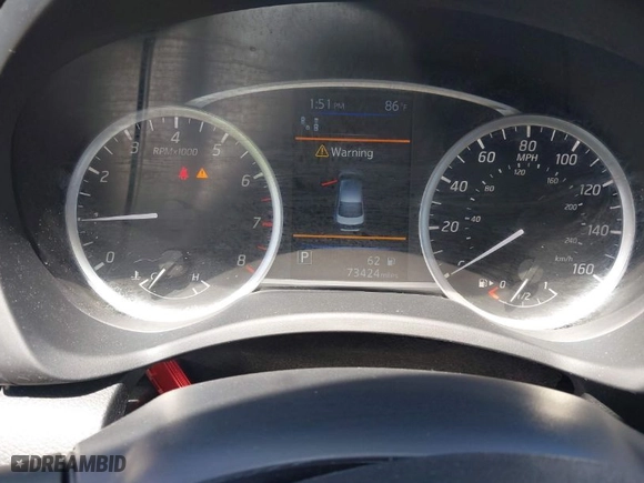 2019 Nissan Sentra S with VIN 3N1AB7AP2KY203809, listed as a IAAI auction lot 42026306 with 73,424 mi miles. Bid and sale history available at carsss.com. Image 7.