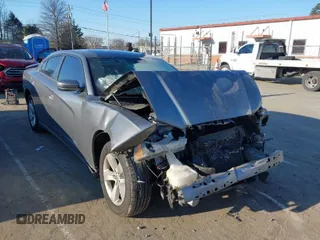 2011 Dodge Charger SE with VIN 2B3CL3CG5BH569182, listed as a IAAI auction lot 41417622 with Not Provided miles and . Bid and sale history available at carsss.com. Image 1.