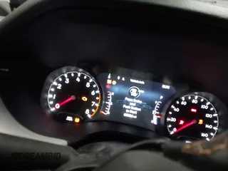2022 Jeep Compass (RED) Edition with VIN 3C4NJDCB4NT113872, listed as a IAAI auction lot 41599438 with 68,364 mi miles. Bid and sale history available at carsss.com. Image 7.