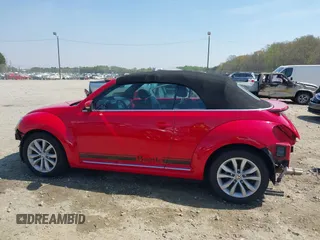 2015 Volkswagen Beetle с VIN 3VW5A7AT8FM817899, выставлен на аукционе IAAI как лот 41908409 с пробегом 134 420 миль миль и . История ставок и продаж доступна на DreamBid. Изображение 15.