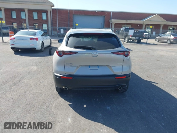 2024 Mazda CX-30 2.5 S Select Sport with VIN 3MVDMBBM4RM689518, listed as a IAAI auction lot 42021872 with 5,041 mi miles. Bid and sale history available at carsss.com. Image 16.