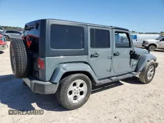 2015 Jeep Wrangler Unlimited Sahara with VIN 1C4BJWEGXFL624846, listed as a Copart auction lot 47949535 with 125,710 mi miles and Salvage Title. Bid and sale history available at carsss.com. Image 3.