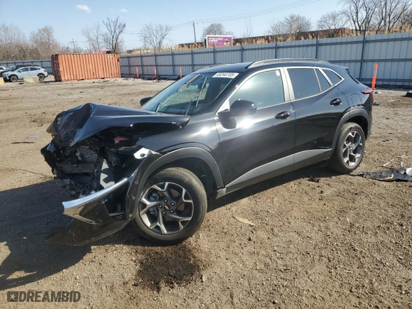 2025 Chevrolet Trax LT with VIN KL77LHEP6SC035408, listed as a Copart auction lot 49240705 with 4,783 mi miles and Salvage Title. Bid and sale history available at carsss.com. Image 1.