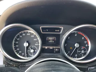 2013 Mercedes-Benz M 350 z VIN 4JGDA2EB8DA150793, wystawiony jako Copart lot #57183305 z przebiegiem 149 616 mil mil oraz Szkoda całkowita • Salvage title. Historia ofert i sprzedaży dostępna na DreamBid. Obrazek 9.