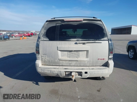 2009 GMC Yukon SLT w/4SA with VIN 1GKFK33039J117245, listed as a IAAI auction lot 41421302 with 199,864 mi miles. Bid and sale history available at carsss.com. Image 16.