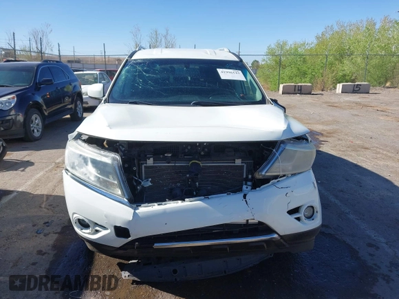 2016 Nissan Pathfinder S with VIN 5N1AR2MN7GC638875, listed as a IAAI auction lot 41996143 with 92,637 mi miles and . Bid and sale history available at DreamBid. Image 12.