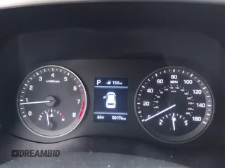2020 Hyundai Tucson Ultimate z VIN KM8J33AL2LU157527, wystawiony jako IAAI lot #42464294 z przebiegiem 50 176 mil mil oraz . Historia ofert i sprzedaży dostępna na DreamBid. Obrazek 7.