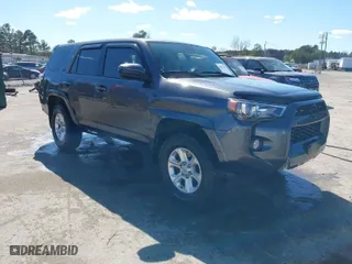 2017 Toyota 4Runner SR5 with VIN JTEBU5JR6H5424820, listed as a IAAI auction lot 41870164 with 119,857 mi miles. Bid and sale history available at carsss.com. Image 1.