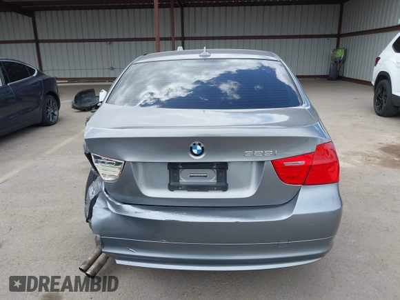 2011 BMW 3 Series 328i with VIN WBAPH5G52BNM84035, listed as a IAAI auction lot 42046301 with 165,418 mi miles. Bid and sale history available at carsss.com. Image 16.