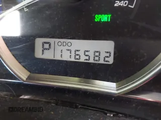 2010 Subaru Forester 2.5X Premium with VIN JF2SH6CCXAH801405, listed as a IAAI auction lot 40491255 with 176,582 mi miles. Bid and sale history available at carsss.com. Image 7.