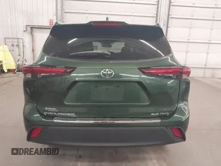 2024 Toyota Highlander LE with VIN 5TDKDRBH5RS539941, listed as a IAAI auction lot 42382715 with 19,188 mi miles and . Bid and sale history available at DreamBid. Image 17.