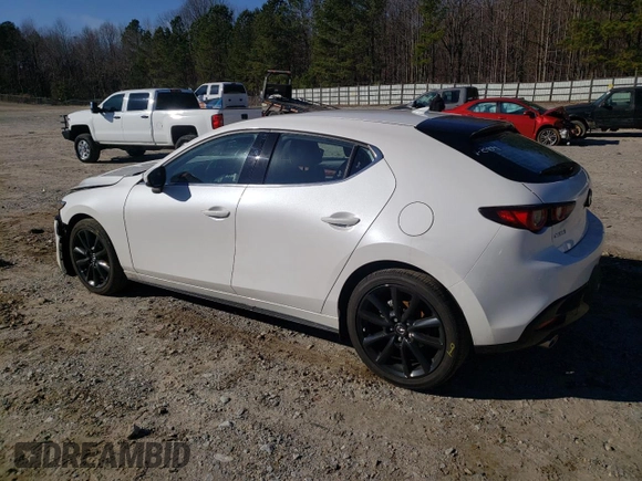 2022 Mazda Mazda3 Hatchback Premium with VIN JM1BPAML2N1518904, listed as a Copart auction lot 36747253 with 4,927 mi miles. Bid and sale history available at carsss.com. Image 2.