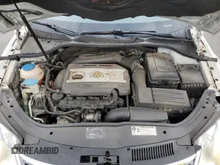 2010 Volkswagen Eos Komfort с VIN WVWBA7AH1AV016859, выставлен на аукционе Copart как лот 49053605 с пробегом 98 557 миль миль и Чистый • Clean title. История ставок и продаж доступна на DreamBid. Изображение 11.